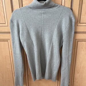 T Tahari Sophisticated Gray Cowl Neck Sweater